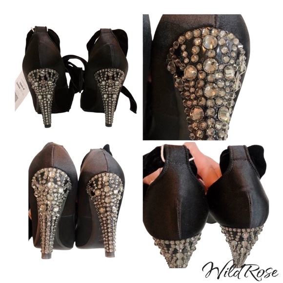 LOUIS VUITTON Black Satin Pointy Toe Velvet Bow Tie Nior Pumps Crystal Heels - Picture 13 of 17